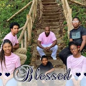 Meet your Posher, Dee